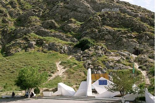 Kov-Ata Cave – Turkmenistan’s Famous Underground Lake
