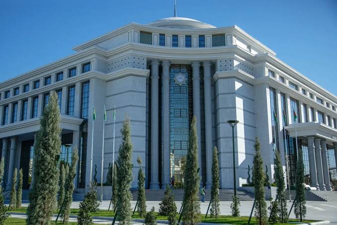 Divan Hotel
