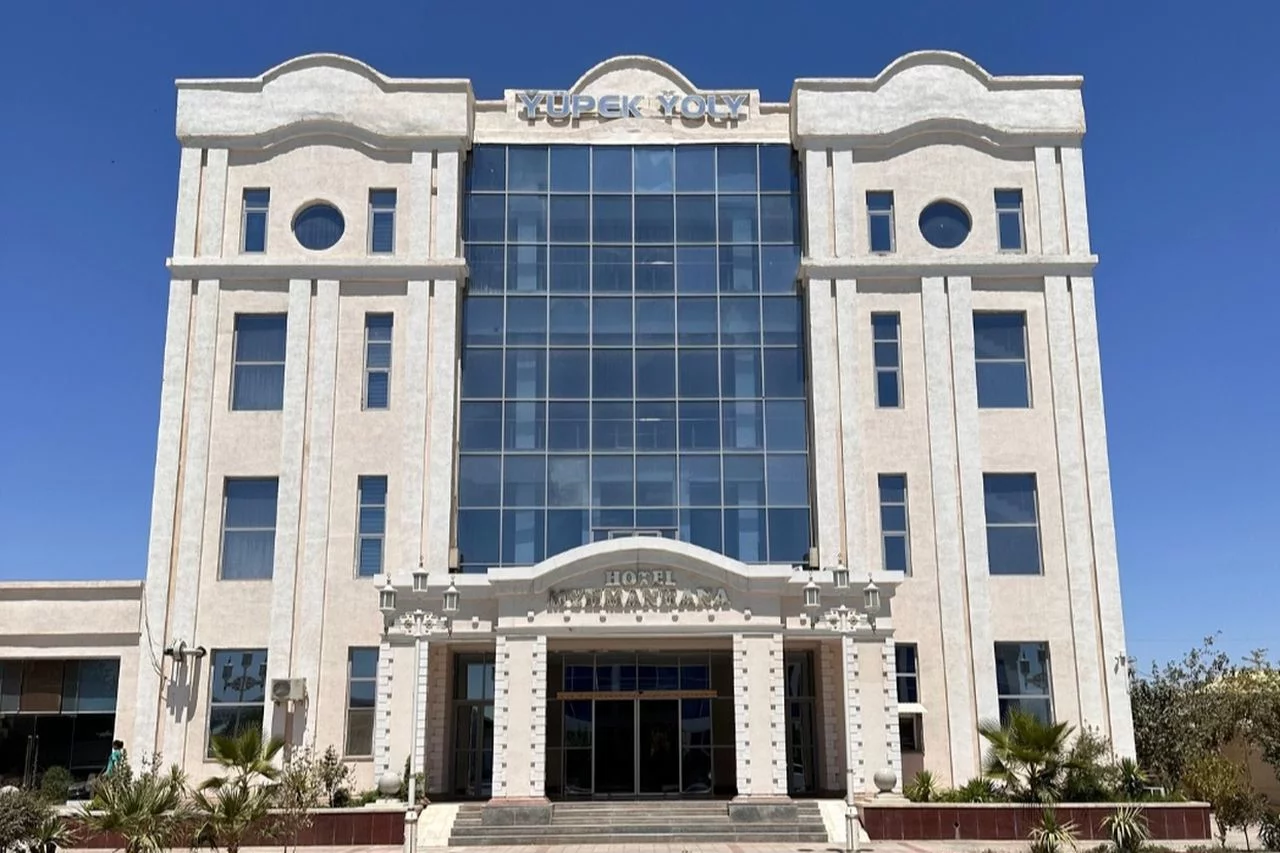 Yupek Yoly Hotel